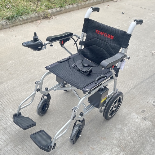 电动轮椅